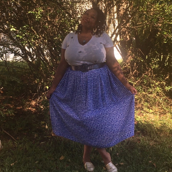 Vintage White and Blue Checkered Skirt - Picture 3 of 4